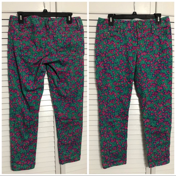 Lilly Pulitzer Cropped Floral Jeans Size 4 - Picture 2 of 2